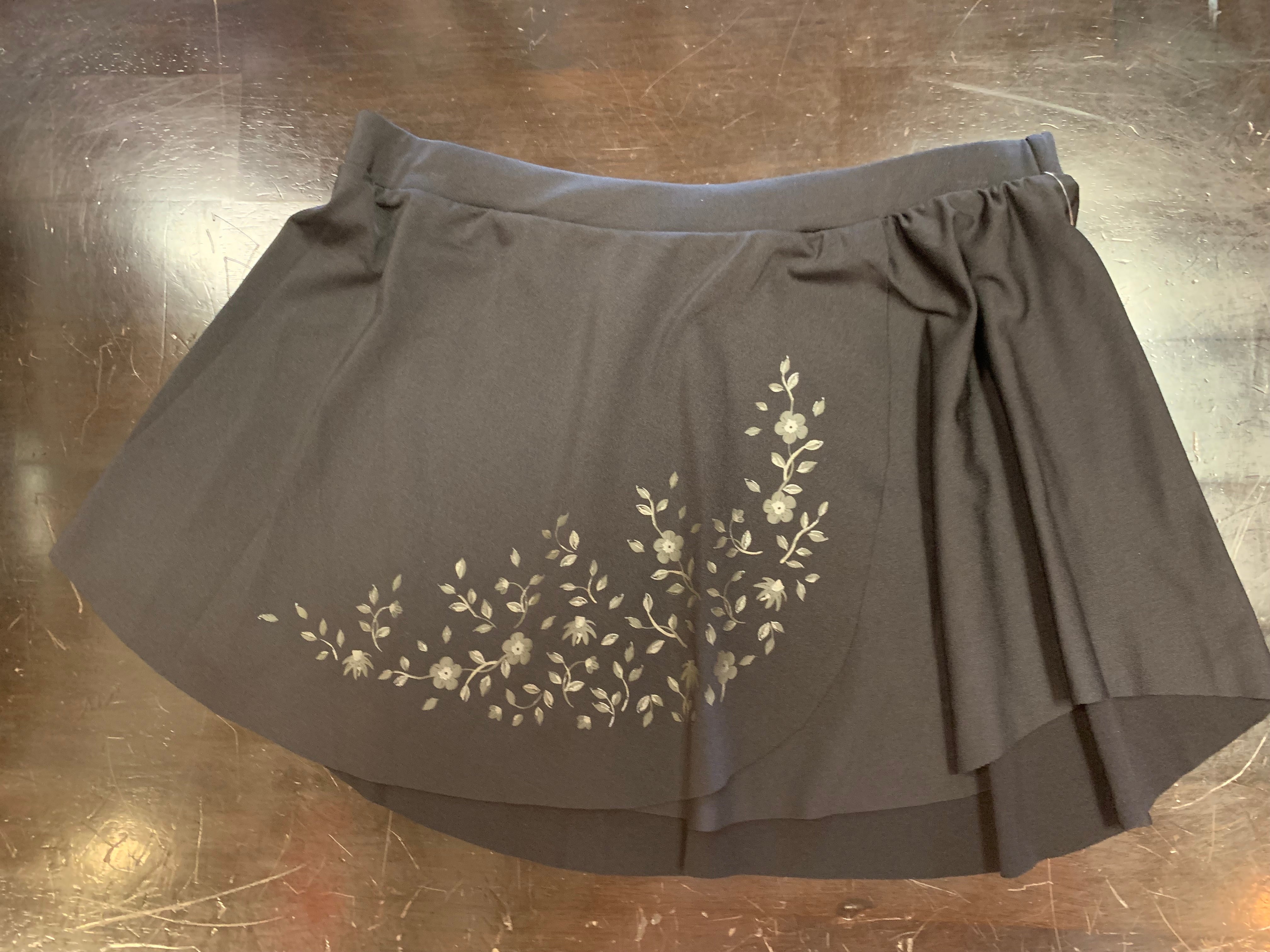 BLOCH GIRL'S FLOWER VINE PULL ON SKIRT